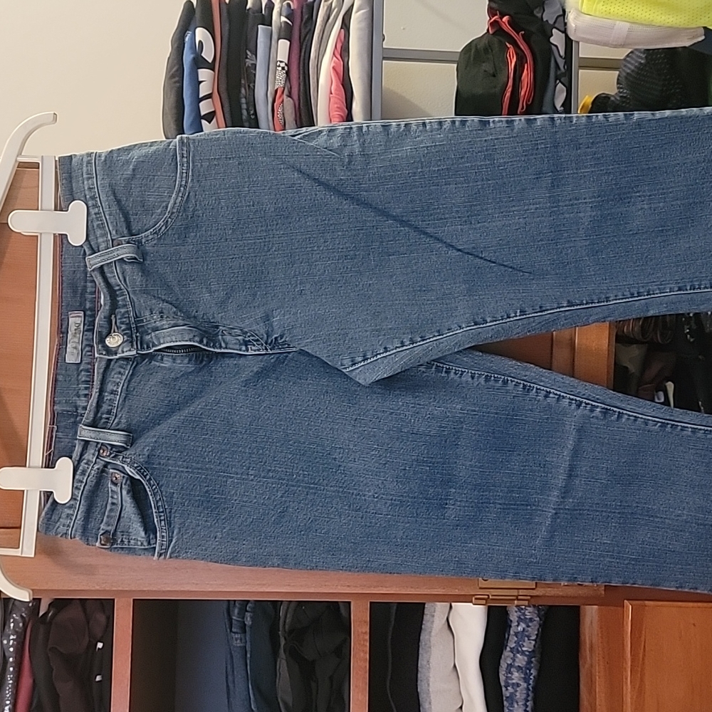 Levis 550 jeans